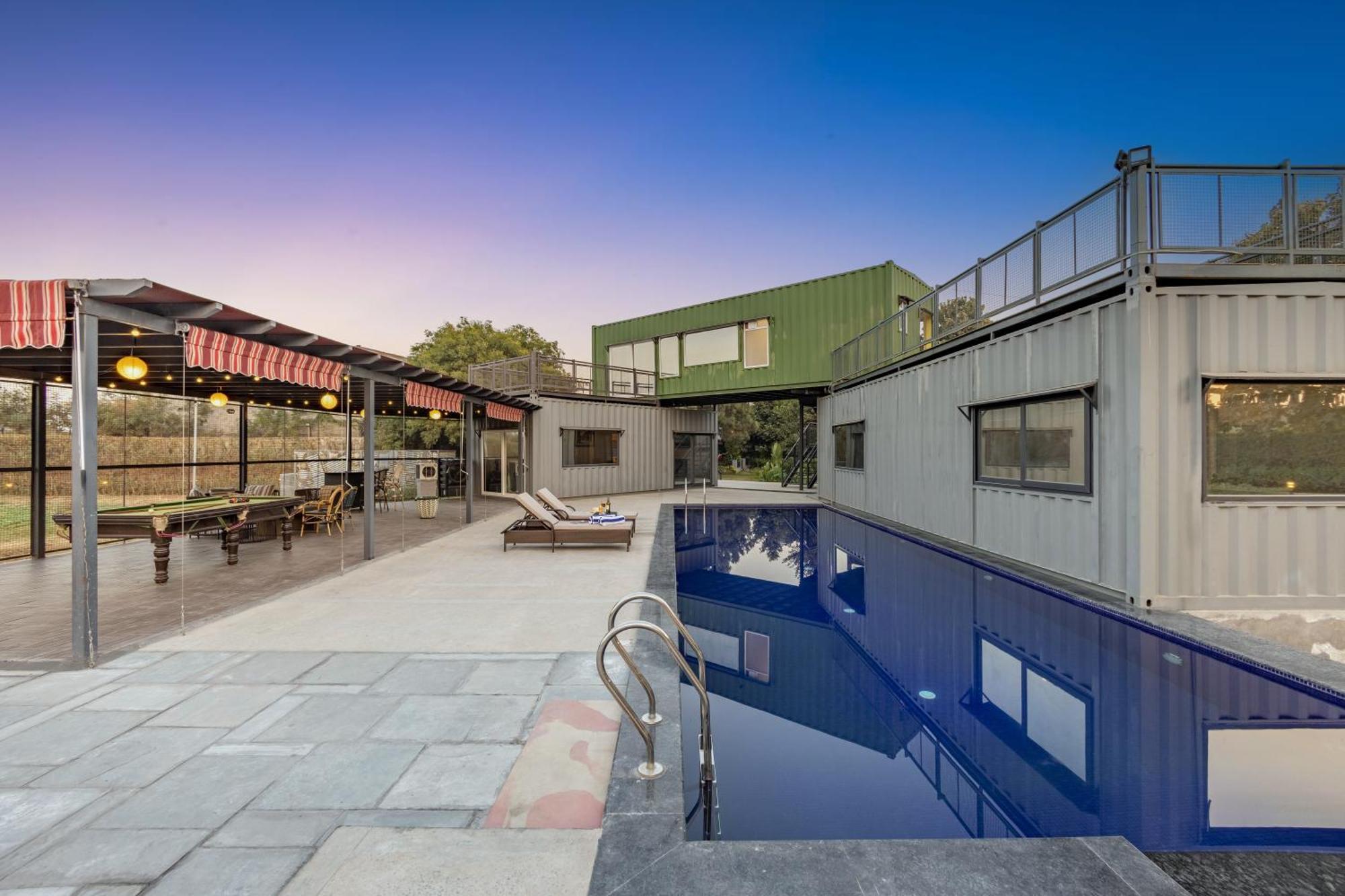 Villa Elivaas Hidden Oasis 4Bhk With Pool, Mud House & Container House Dhauj Exterior foto